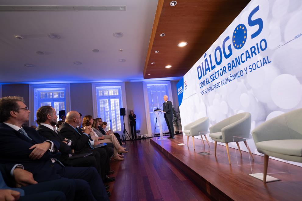 Imaxe 2 de 4 asociada á nova