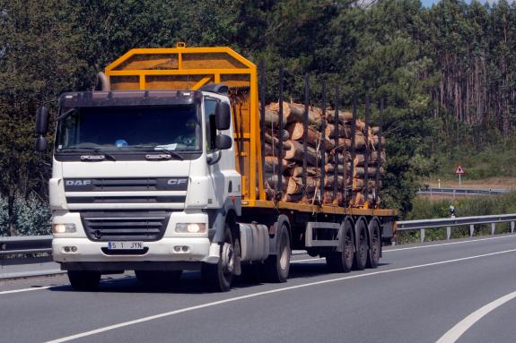 Imaxe da nova:Galicia contará coa primeira rede de áreas de estacionamento seguro e protexido para o transporte de mercadorías de España