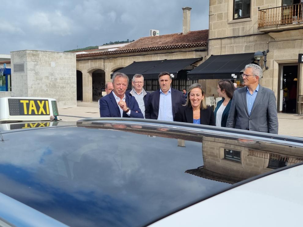 Imaxe 1 de 2 asociada á nova