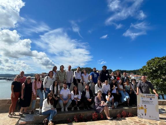 Imaxe da nova:A Xunta fomenta a capacitación laboral de 15 mozos dos concellos de Camariñas, Muxía e Vimianzo