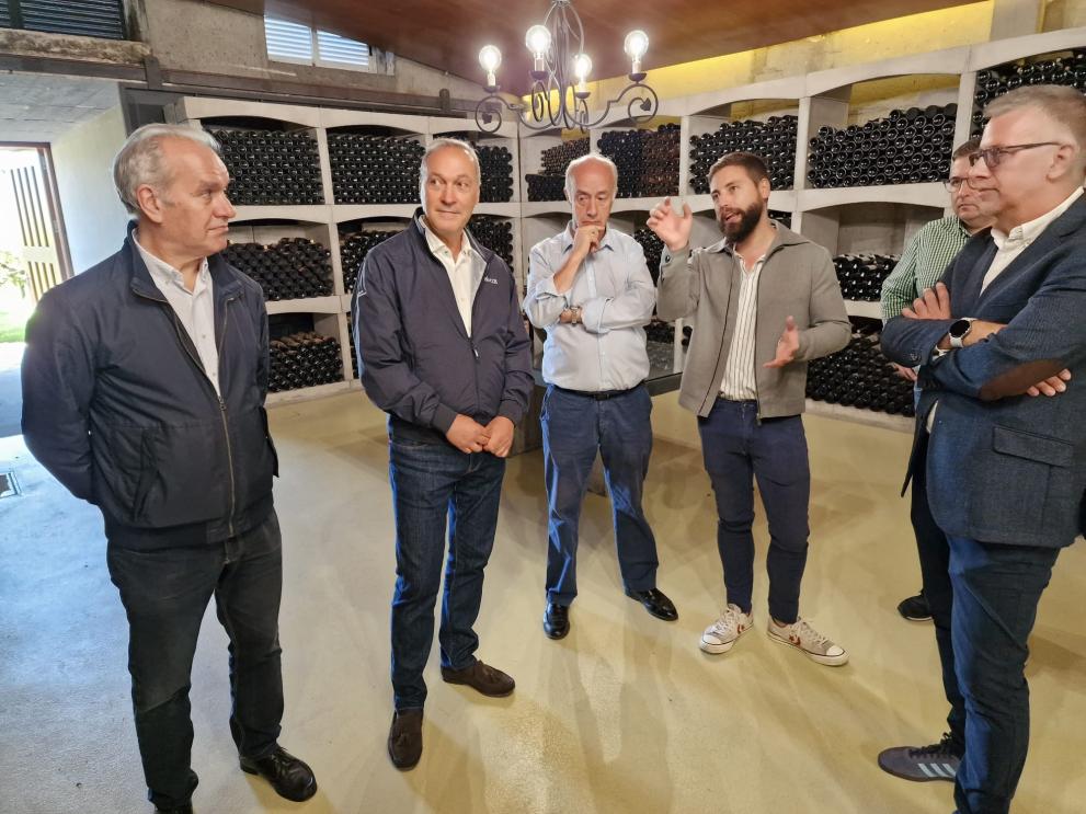 Imaxe 1 de 3 asociada á nova