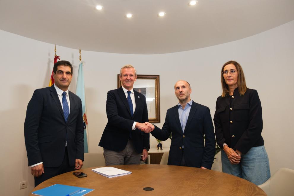 Imaxe 1 de 3 asociada á nova