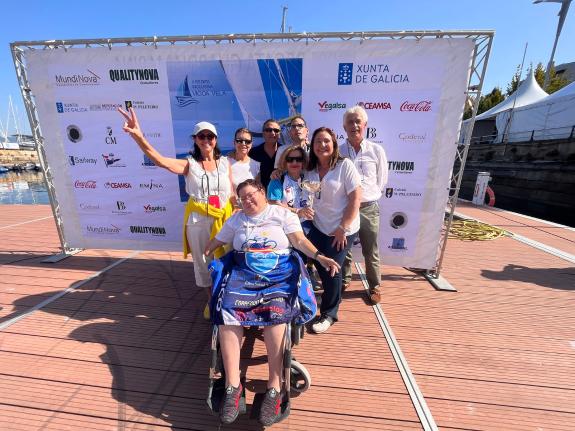 Imagen de la noticia:Ana Ortiz destaca la labor social de la II Regata inclusiva Vigo a vela