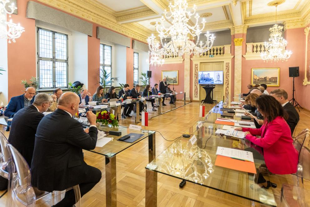 Imaxe 2 de 2 asociada á nova