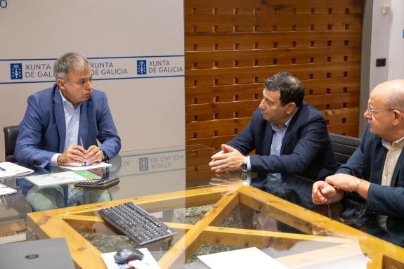 Imaxe da nova:A Xunta prevé esgotar os fondos das convocatorias deste ano das axudas para mellorar a eficiencia enerxética en vivendas e edificio...