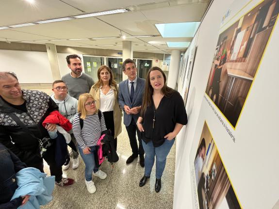 Imagen de la noticia:La Xunta acoge hasta el 6 de noviembre una exposición itinerante sobre empleo inclusivo organizada por Down Lugo