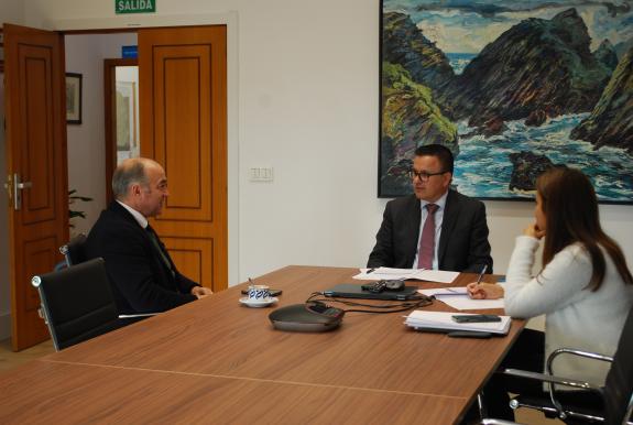 Imaxe da nova:A Xunta e o concello de Rois afianzan o seu compromiso en materia de recuperación e posta en valor do territorio