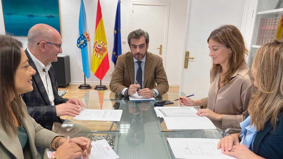 Imaxe 2 de 2 asociada á nova