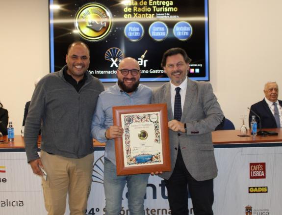 Imagen de la noticia:Miranda destaca la contribución de los cocineros gallegos en la proyección exterior de Galicia: 