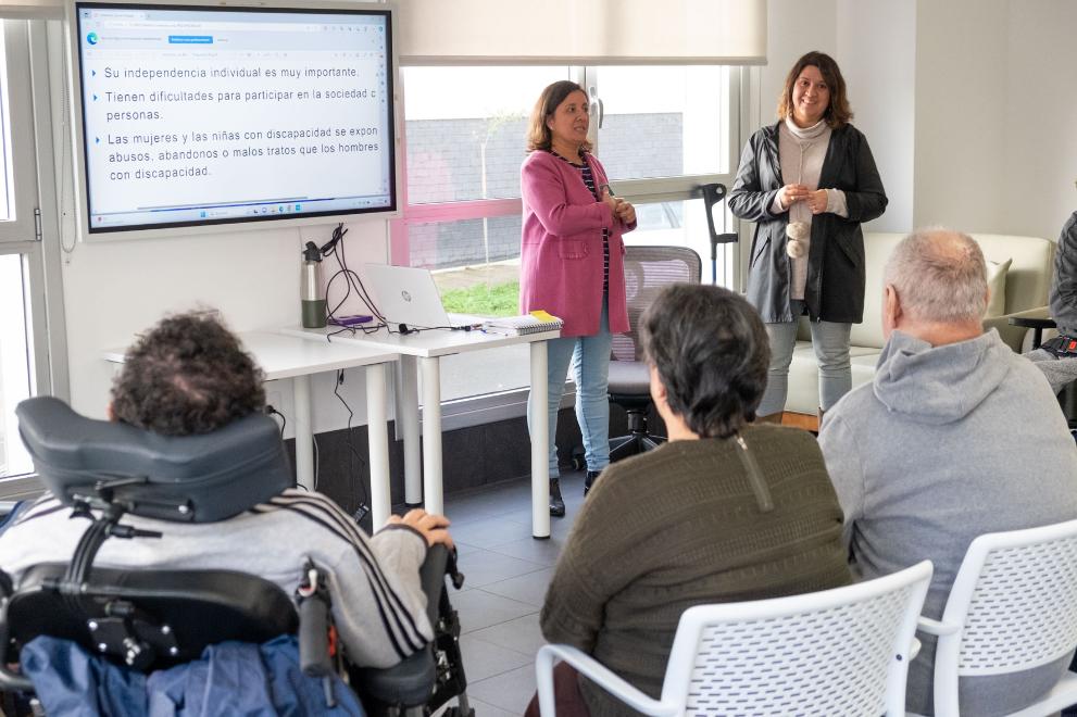 Imaxe 1 de 3 asociada á nova