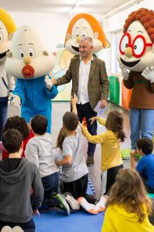 A Xunta colabora cos Bolechas nunha guía que visibiliza a realidade das familias monoparentais entre a cativada