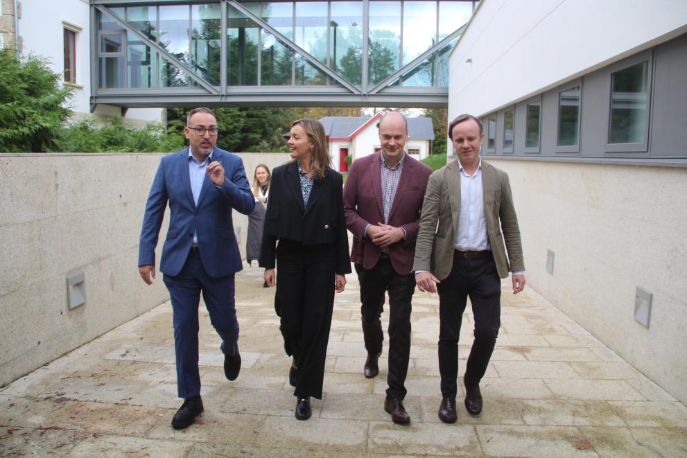 Imaxe 1 de 2 asociada á nova