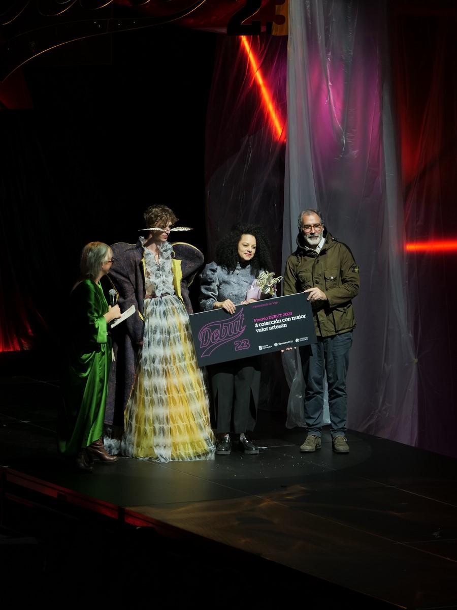 Imaxe 2 de 2 asociada á nova