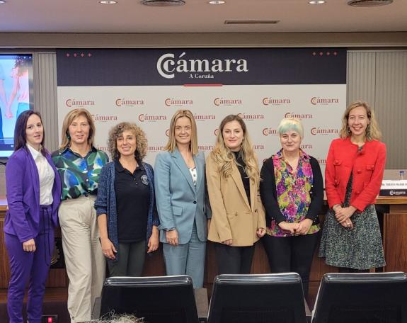 Imagen de la noticia:La Xunta impulsará en 2024 la presencia de mujeres en sectores fuertemente masculinizados con incentivos que superarán los 2...