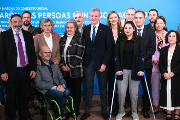 Imagen de la noticia:Rueda resalta la inversión de la Xunta de más de 100 M€ para consolidar en el tiempo 5000 plazas de atención a la discapacid...