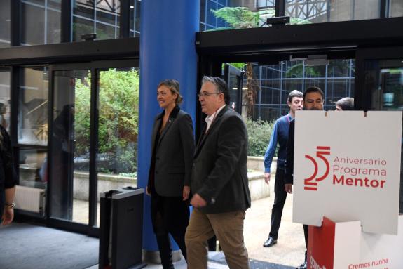 Imaxe da nova:Fabiola García sinala que o programa mentor apoiou nestes 25 anos a máis de 10.000 mozos do sistema de protección na súa transición...