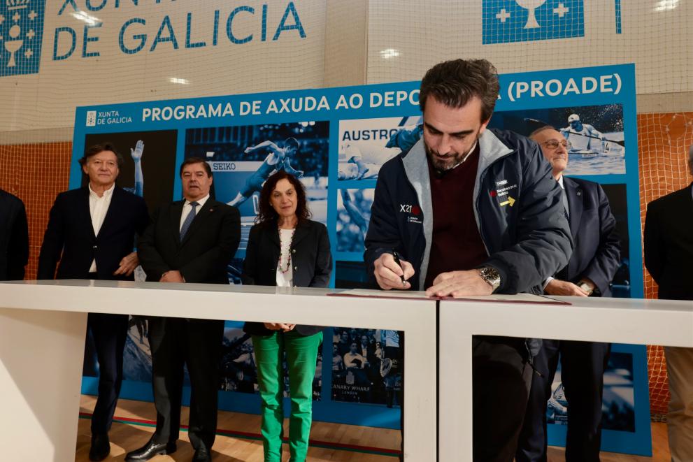 Imaxe 5 de 9 asociada á nova