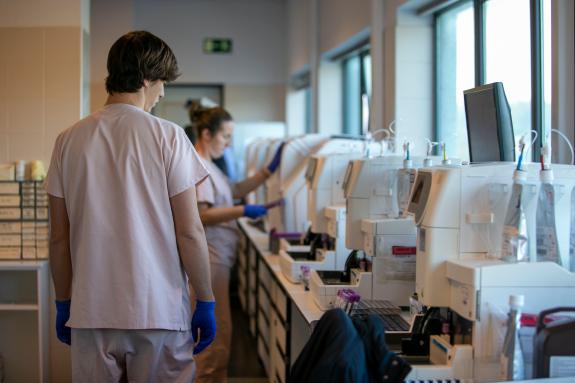 Imagen de la noticia:El DOG publica la oferta de empleo público del Servizo Galego de Saúde con más de 1.200 plazas