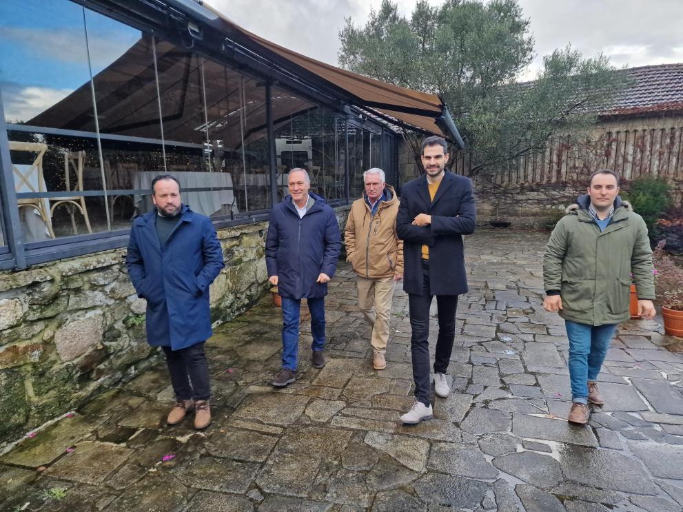 Imaxe 1 de 2 asociada á nova