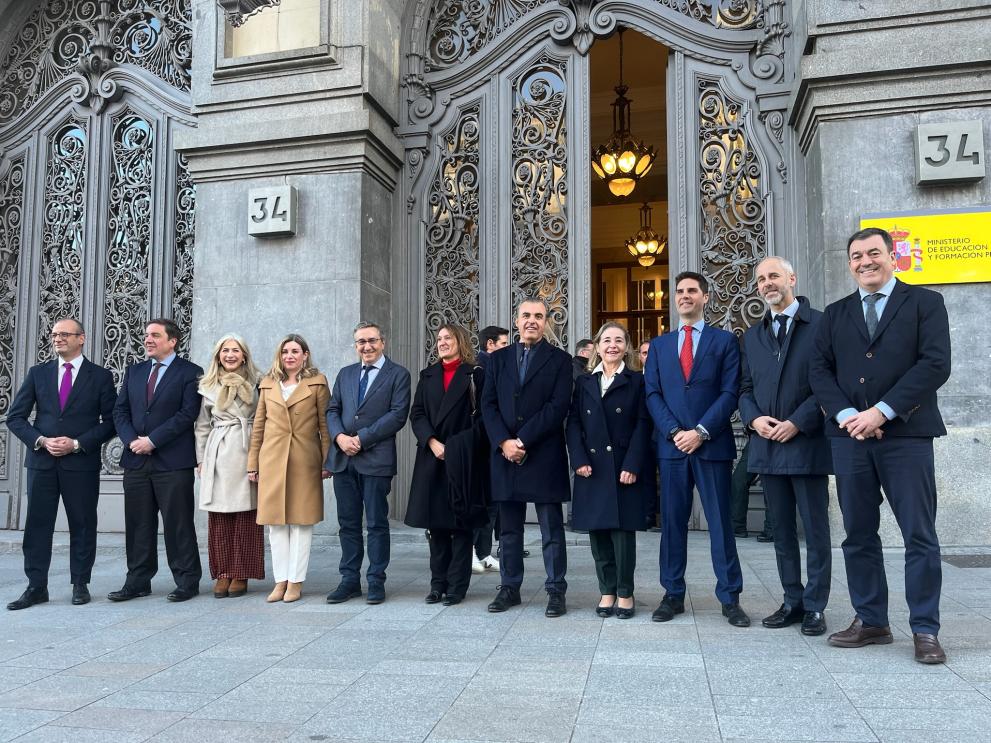Imaxe 2 de 2 asociada á nova