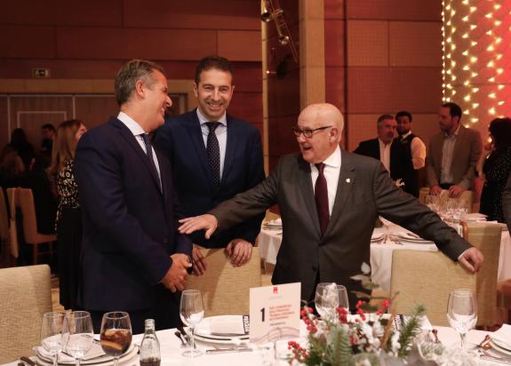 Imagen de la noticia:La Xunta destaca el papel esencial de las pymes y de las personas autónomas en la generación de riqueza en Galicia