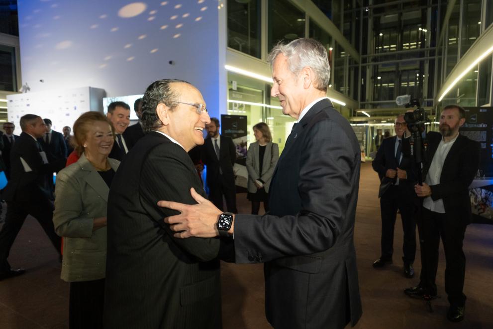 Imaxe 2 de 7 asociada á nova