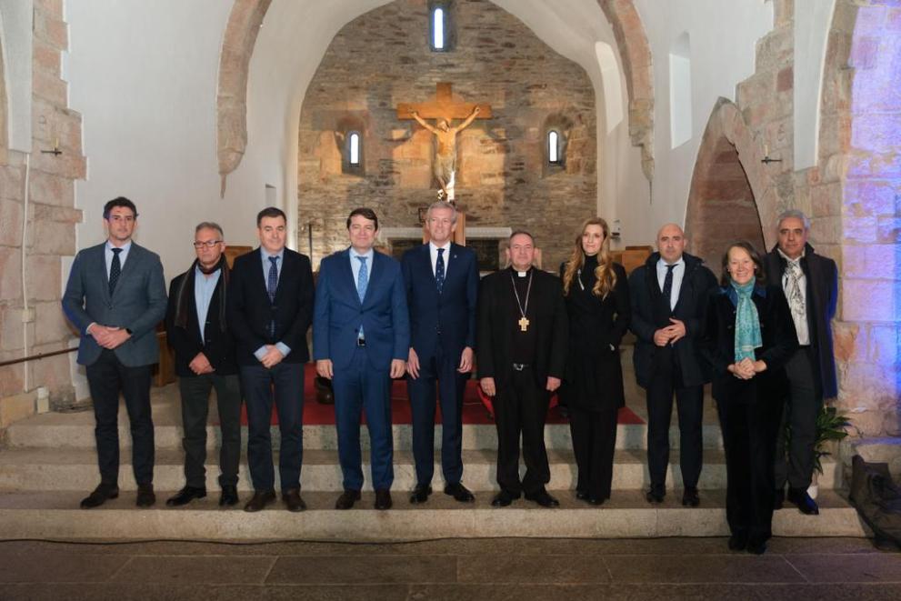 Imaxe 4 de 5 asociada á nova
