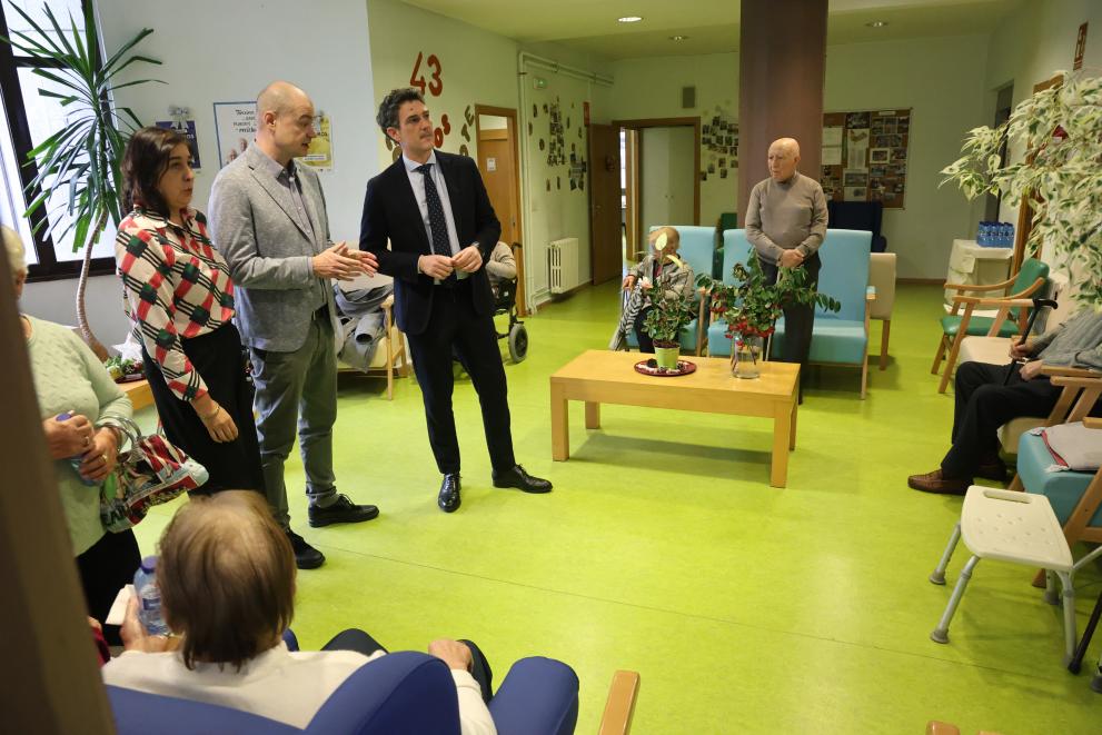 Imaxe 3 de 3 asociada á nova