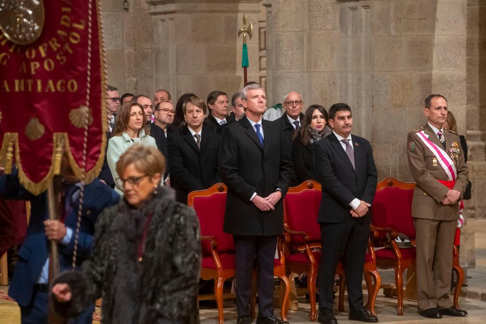 Imaxe 14 de 16 asociada á nova