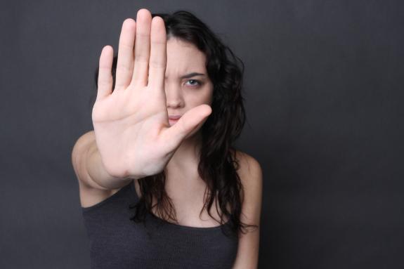 Imagen de la noticia:La Xunta da a conocer el protocolo contra las violencias sexuales y LGTBIfóbicas en los espacios de ocio nocturno a los repr...
