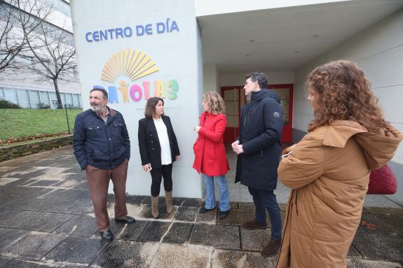 Imaxe da nova:La Xunta destaca la atención especializada a personas con TEA que se presta en el centro de día de Raiolas en Lugo