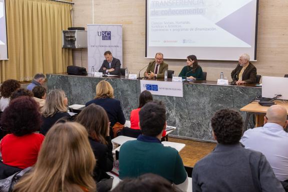 Imaxe da nova:Lorenzana avoga por dar pulo á transferencia de coñecemento ante o reto da descarbonización e a dixitalización