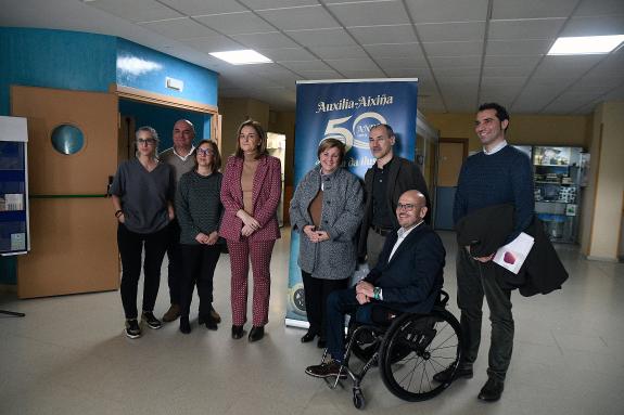 Imaxe da nova:La Xunta pone de relieve la labor de Cogami y de la asociación Aixiña en Ourense a favor de la igualdad de oportunidades y de la in...
