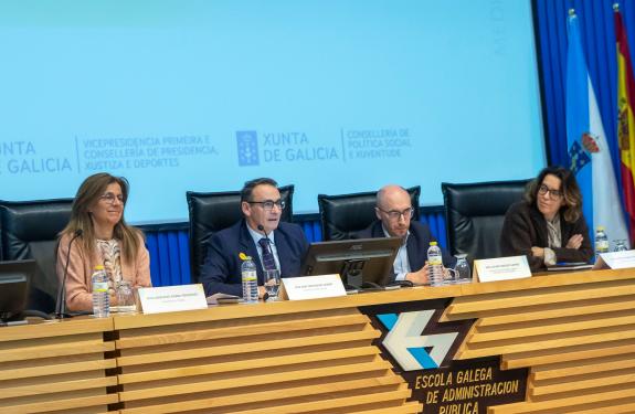 Imaxe da nova:A Xunta avoga pola mediación nos procesos de acollemento familiar como ferramenta de protección dos dereitos da infancia