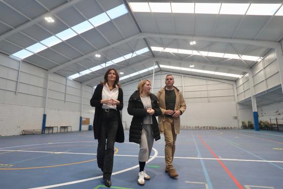 Imagen de la noticia:La directora xeral de Administración Local realiza una visita institucional al ayuntamiento de Moraña