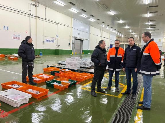 Imagen de la noticia:Alfonso Villares destaca que la lonja de Vigo mantiene su liderazgo a nivel gallego en facturación en el 2023