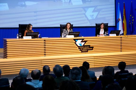 Imaxe da nova:A Xunta cuestiona que se lle vete a xestión da súa costa cando o Goberno central demostra desleixo no exercicio desas competencias