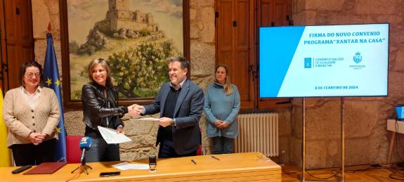 Imagen de la noticia:La Xunta amplía el programa Xantar na casa en Ponteareas hasta las 50 plazas