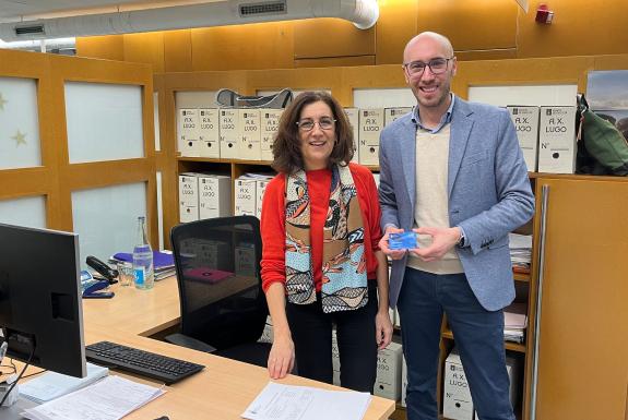 Imaxe da nova:A Xunta comproba a emisión dos novos títulos de familias numerosas cos que se reduce a burocracia destas familias