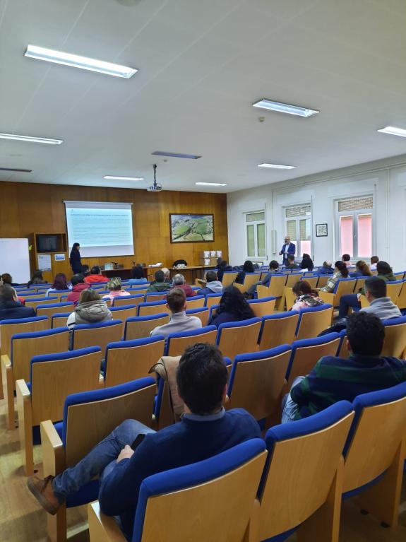 Imagen de la noticia:La Xunta pone en valor la importancia de la formación continua en la jornada sobre fiscalidad y gestión empresarial para gan...