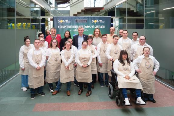 Imaxe da nova:Rueda asiste ao X Campionato Barista Down en Santiago