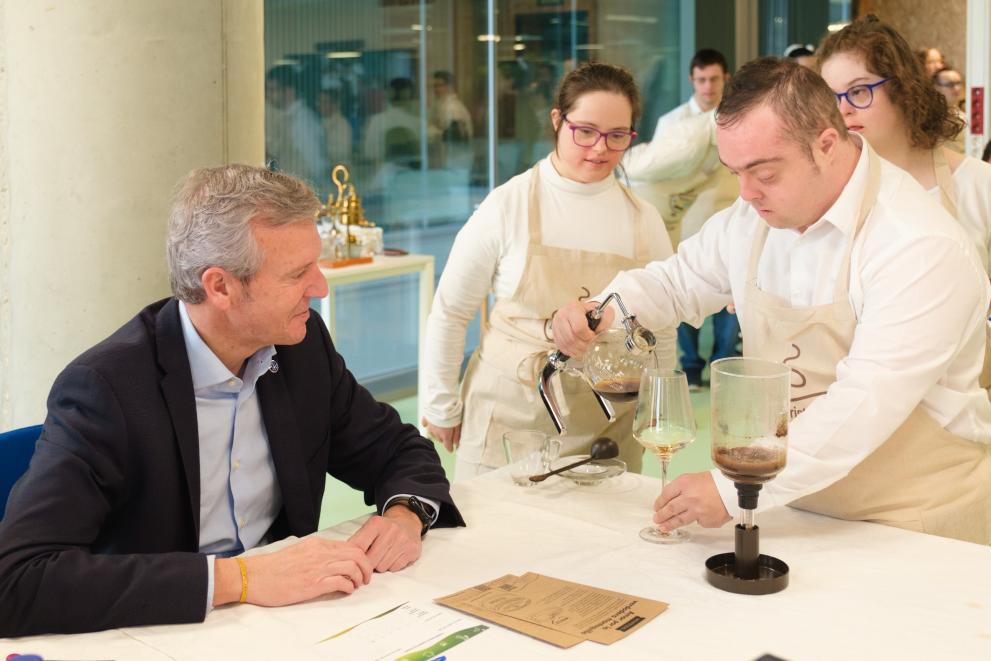 Imaxe 3 de 5 asociada á nova