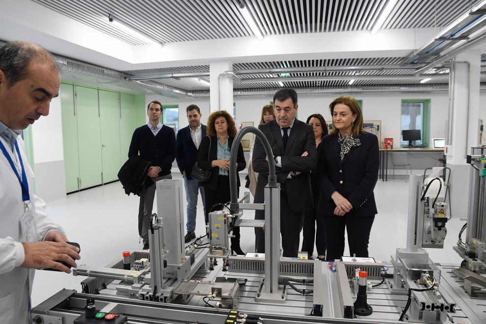 Imaxe 3 de 3 asociada á nova