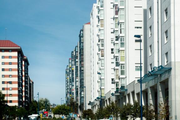 Imaxe da nova:A Xunta licita por máis de 235.000 euros a redacción dos proxectos para rehabilitar 13 vivendas adquiridas na Coruña, Ribadeo e Tui