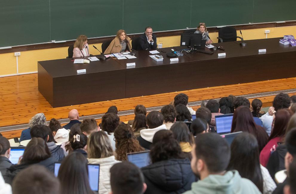 Imaxe 4 de 4 asociada á nova