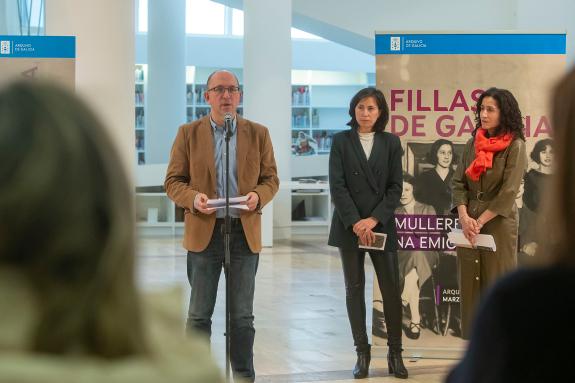 Imagen de la noticia:El Archivo de Galicia invita a reflexionar sobre la doble condición de mujer y migrante a través de 56 documentos