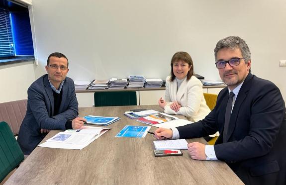 Imagen de la noticia:La Xunta inicia los trabajos para diseñar el Plan director de la logística