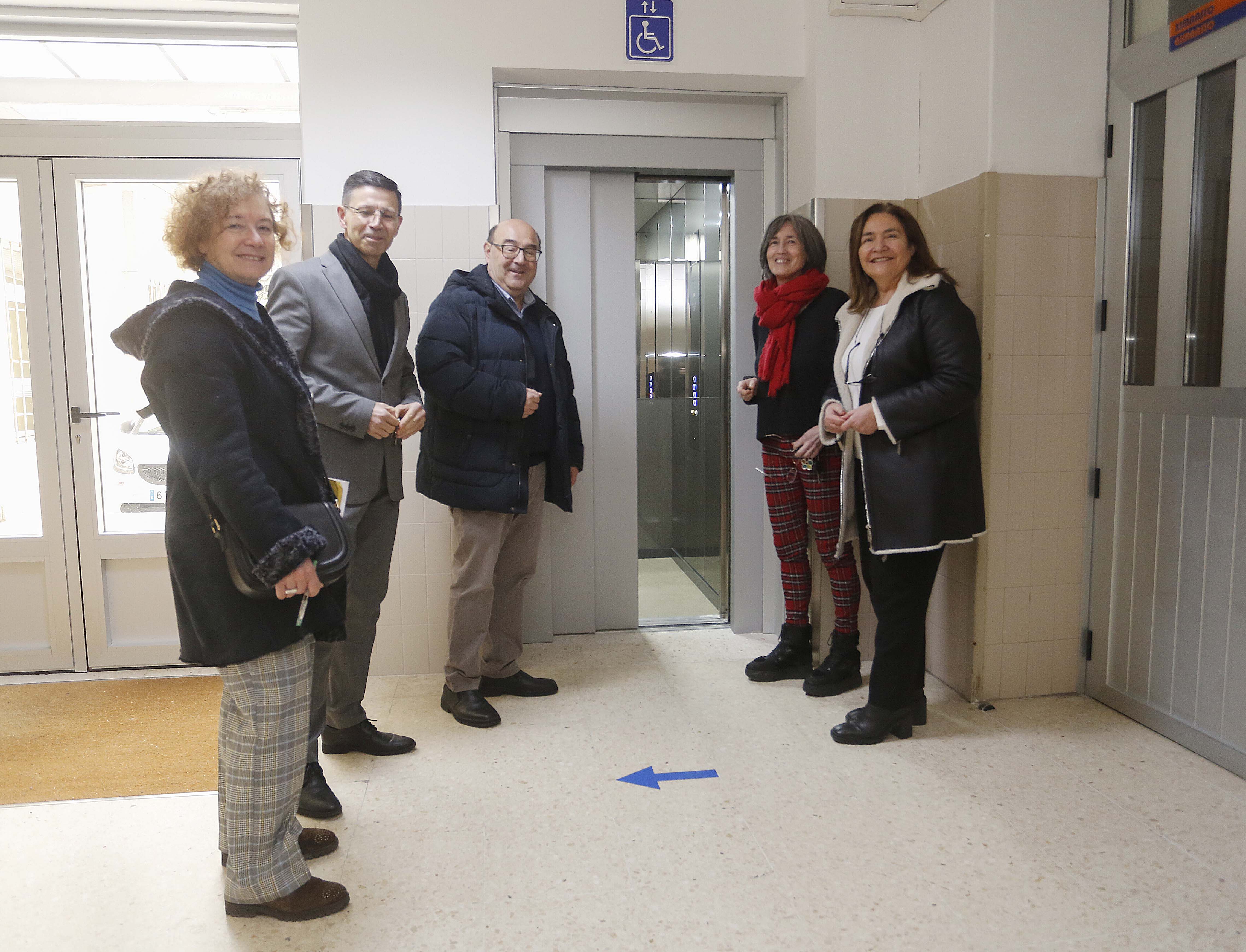 Imagen del artículo A Xunta mellora a accesibilidade no IES Politécnico de Vigo cun investimento de máis de 120.000 euros
