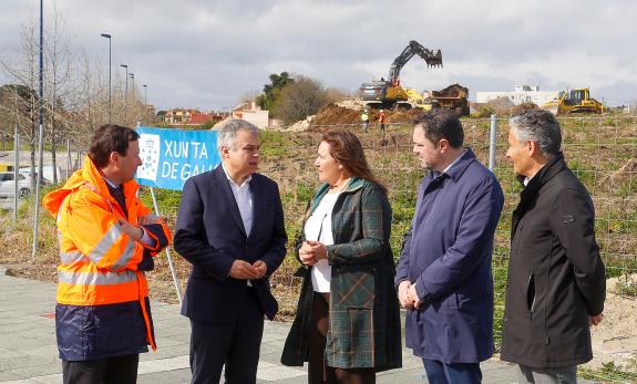 Imaxe da nova:La Xunta anuncia la autorización de patrimonio cultural para urbanizar el polígono 3 de Navia y avanza en las obras de ampliación d...