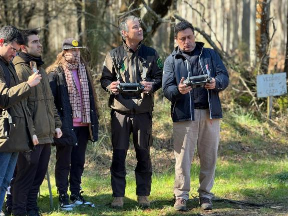 Imagen de la noticia:Alumnado del grado de Robótica de la USC conoce el funcionamiento de las herramientas tecnológicas empleadas en la prevenció...